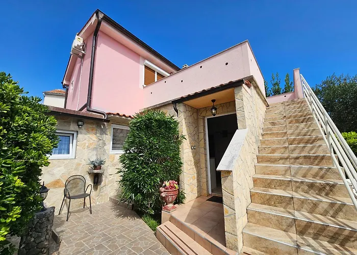 House Kate Villa *
